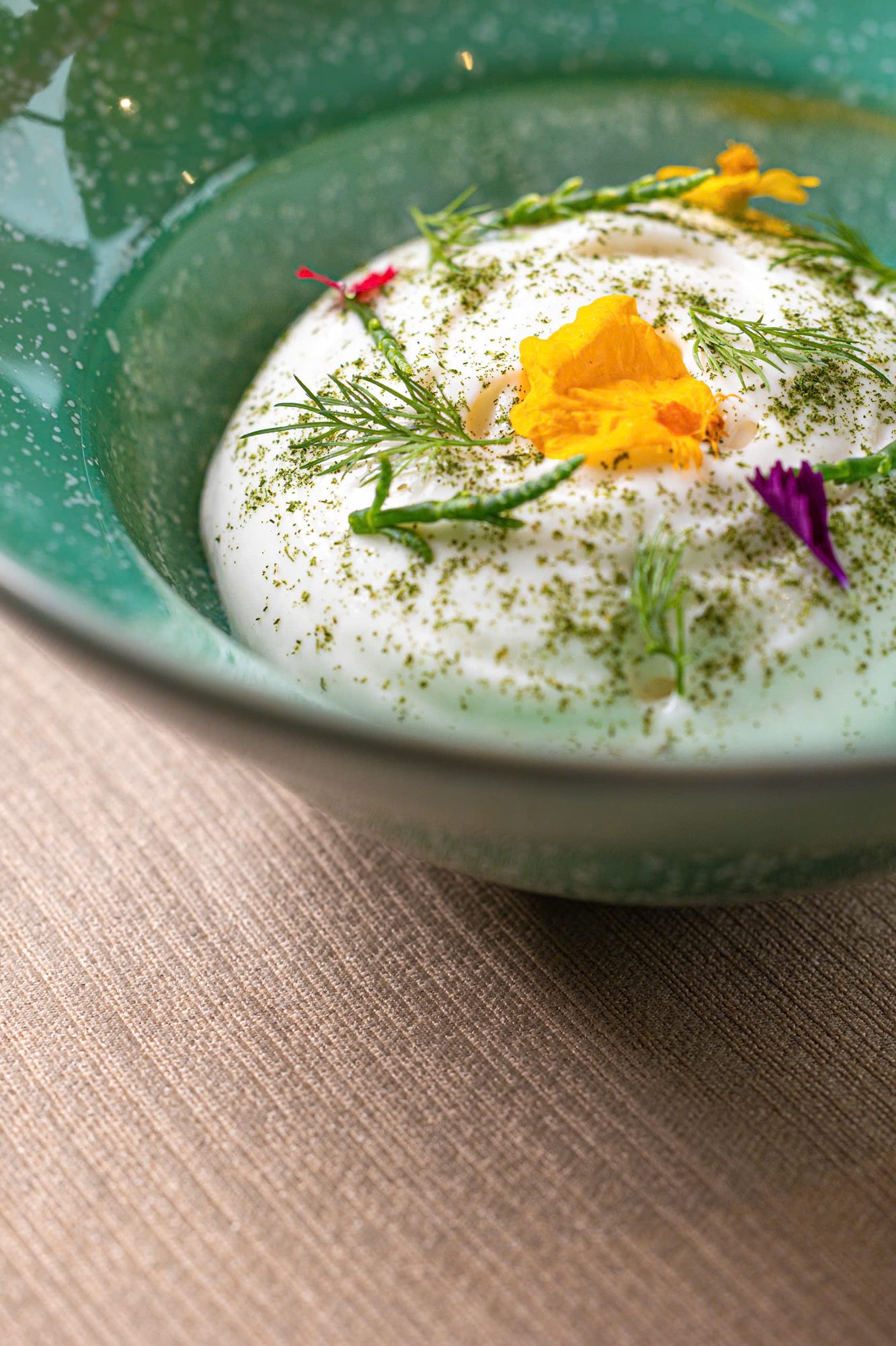 La Table dining atmosphere