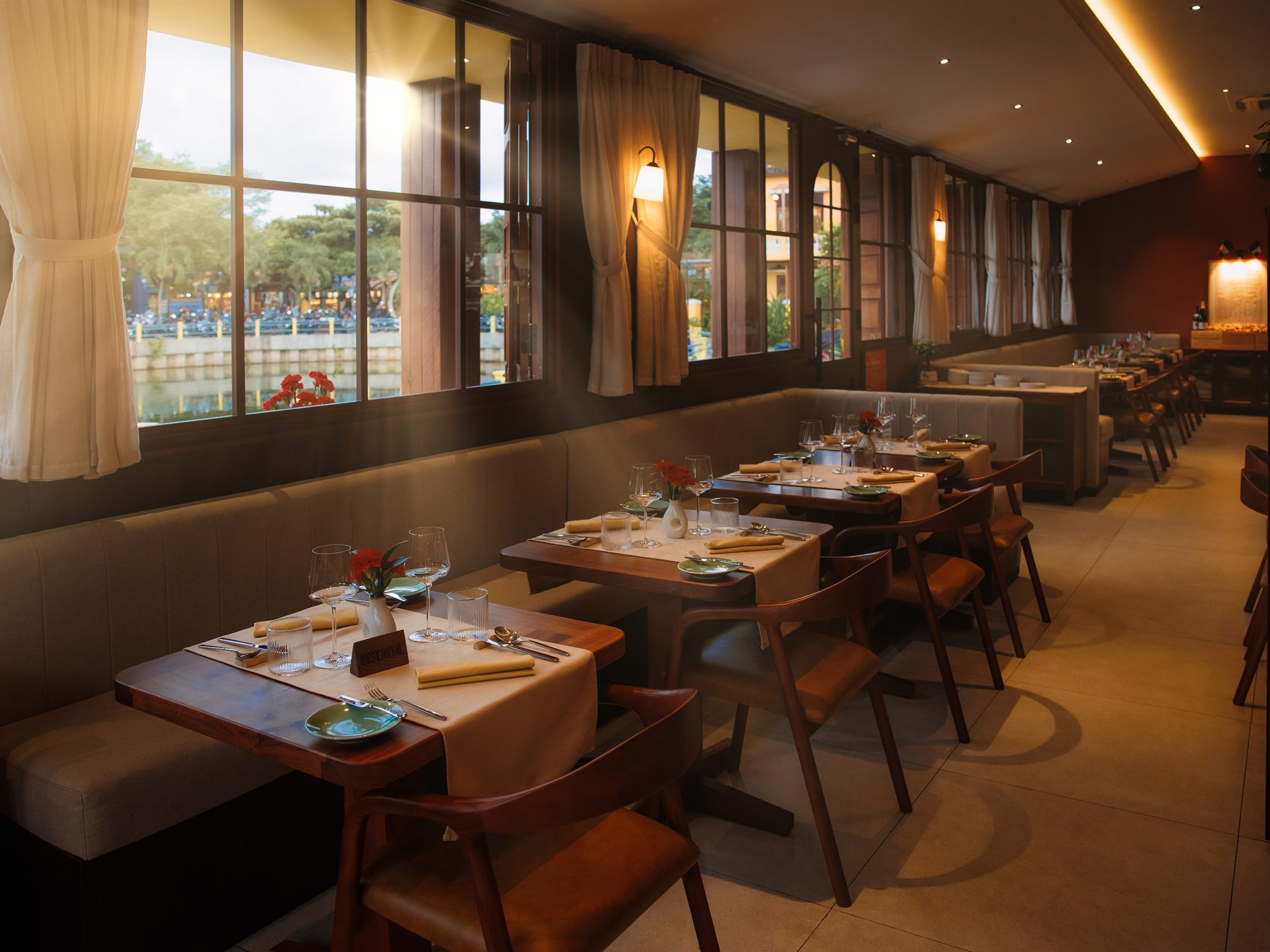 La Table dining room